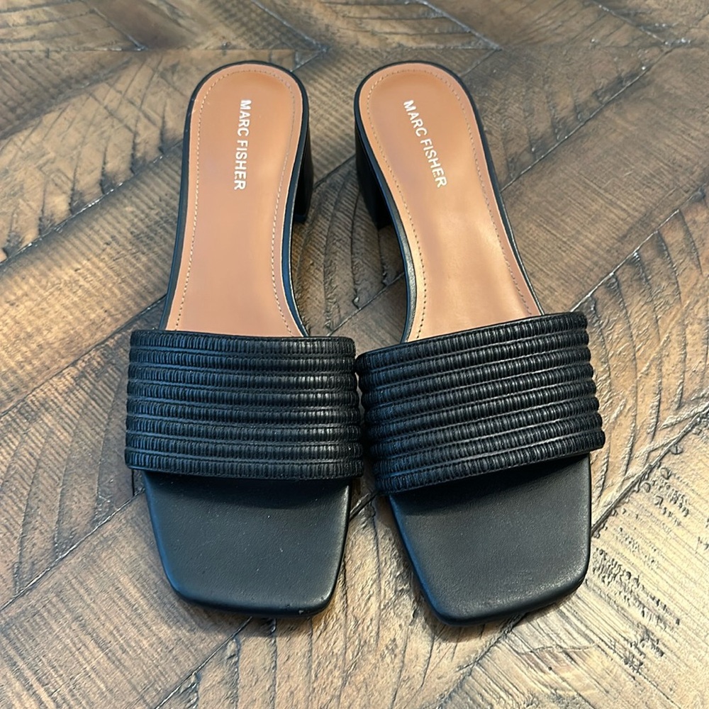 Marc Fisher Women's Block Heel Slip On Sandal - 10M